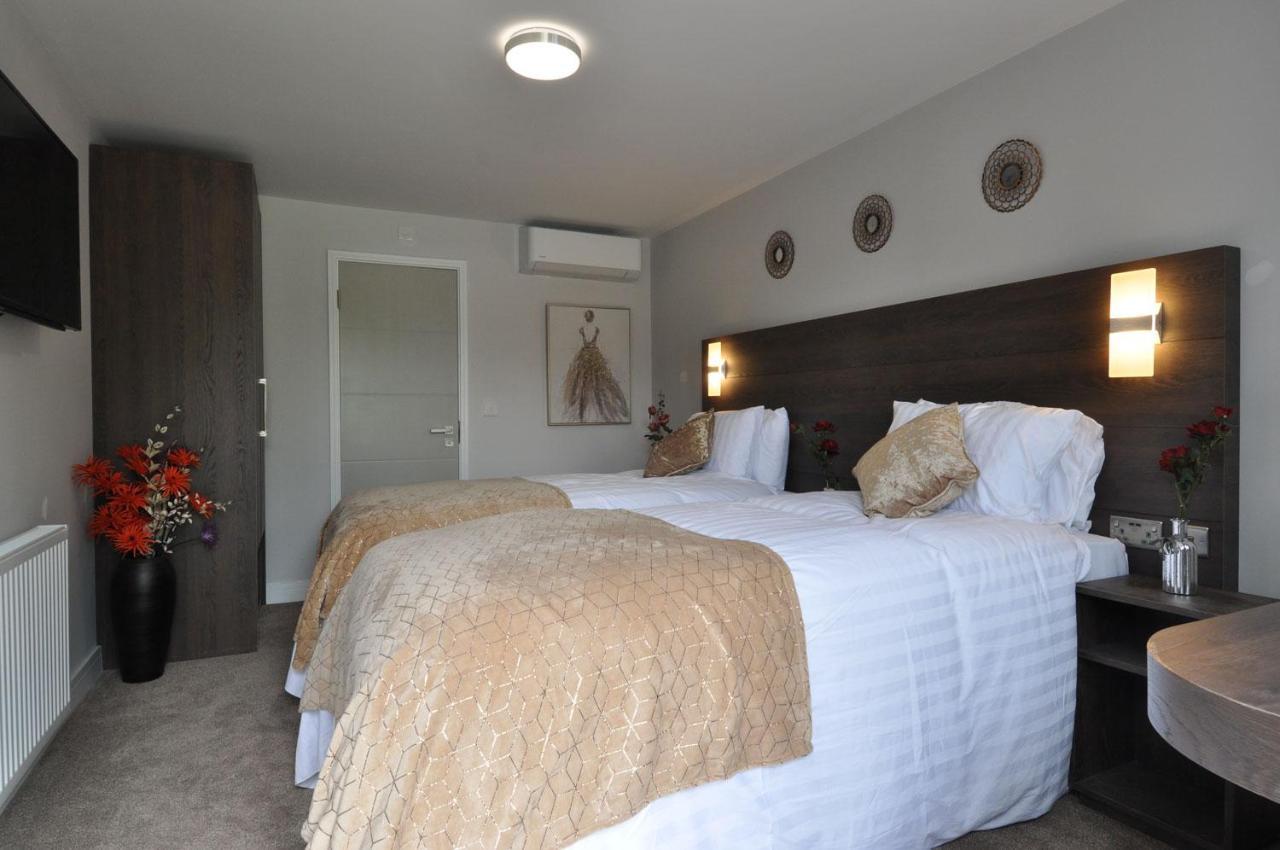 King Hotel Тентърдън Екстериор снимка